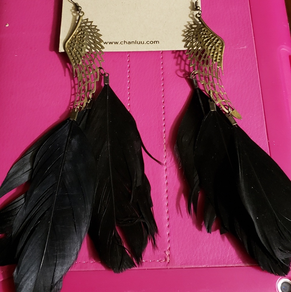 Black Feather drop earrings